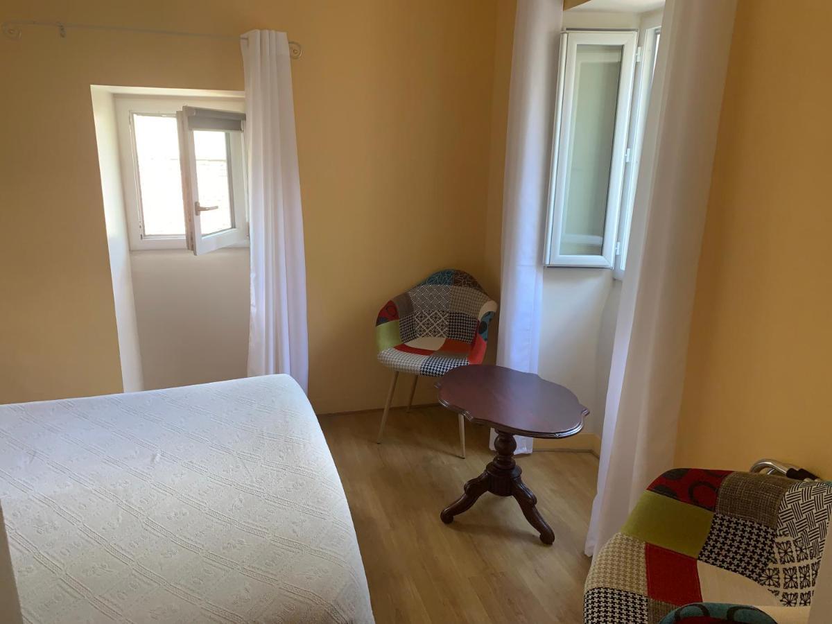 Chambres D'Hotes Maison Redon Tour-de-Faure Εξωτερικό φωτογραφία